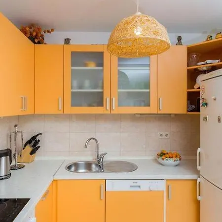 Appartamento Jele - Two Bedroom With Balcony And Garden View *